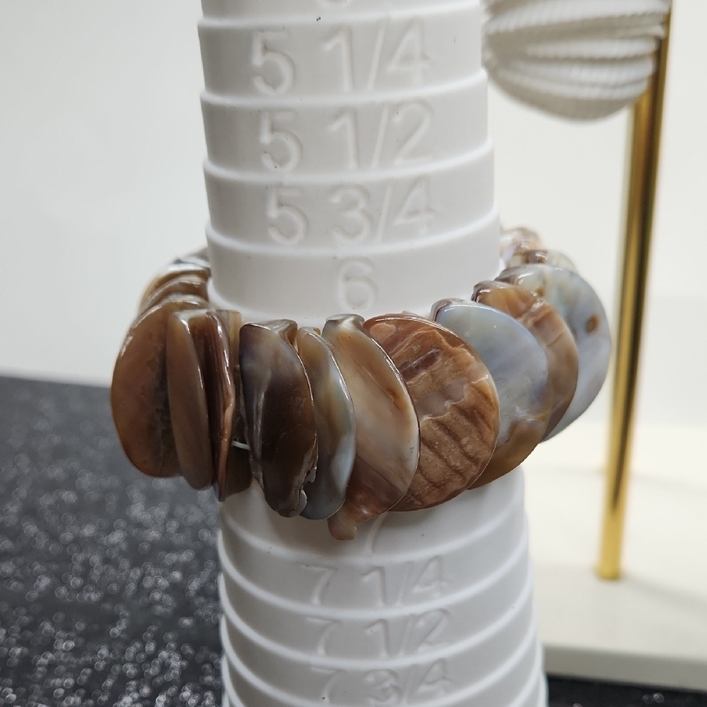 Shell Bracelet Set - Picture 2 of 7